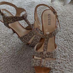 Guess 5" inch Stiletto (size 8.5)